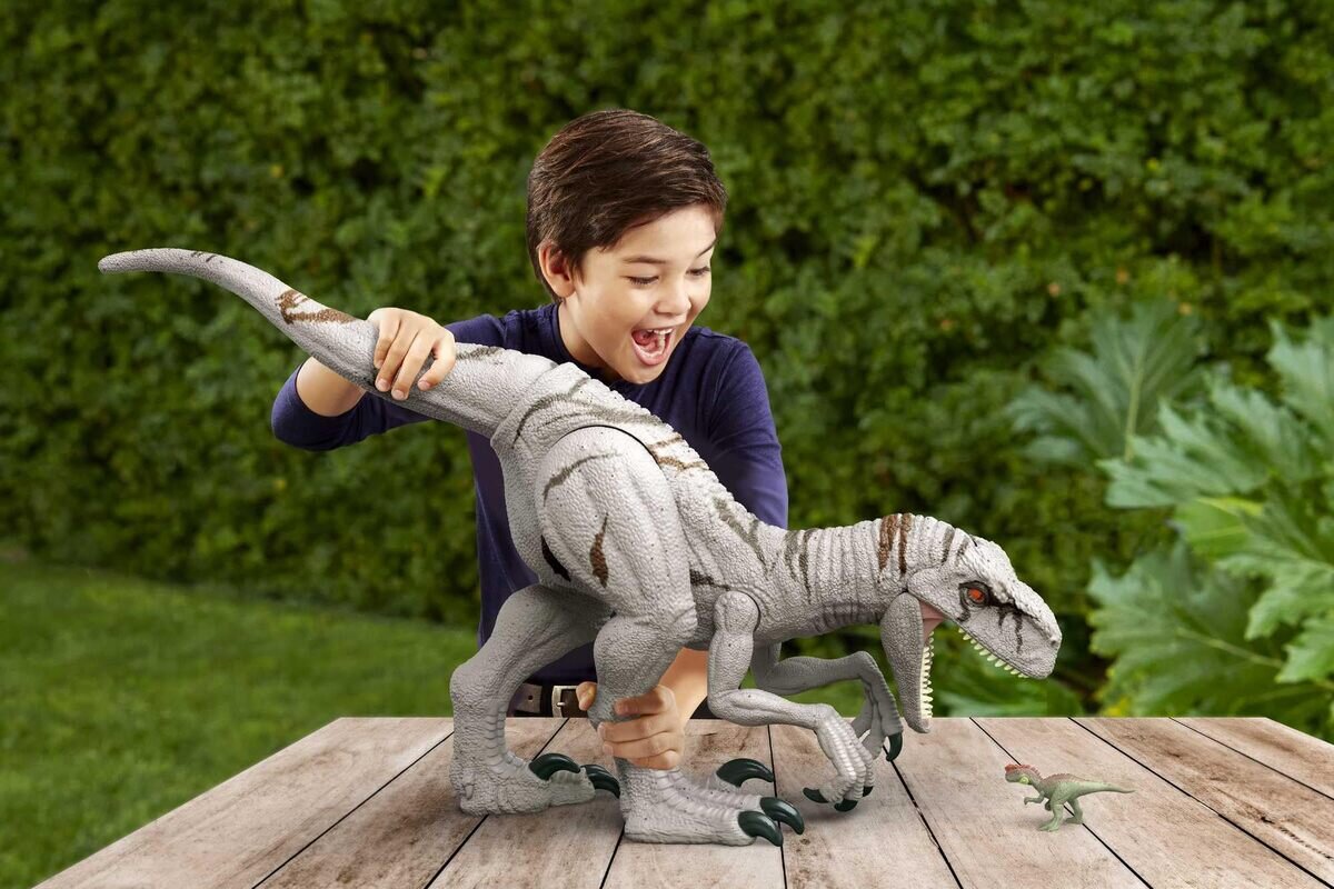Mattel JURASSIC WORLD HFR09 Riesendino Atrociraptor Actionfigur