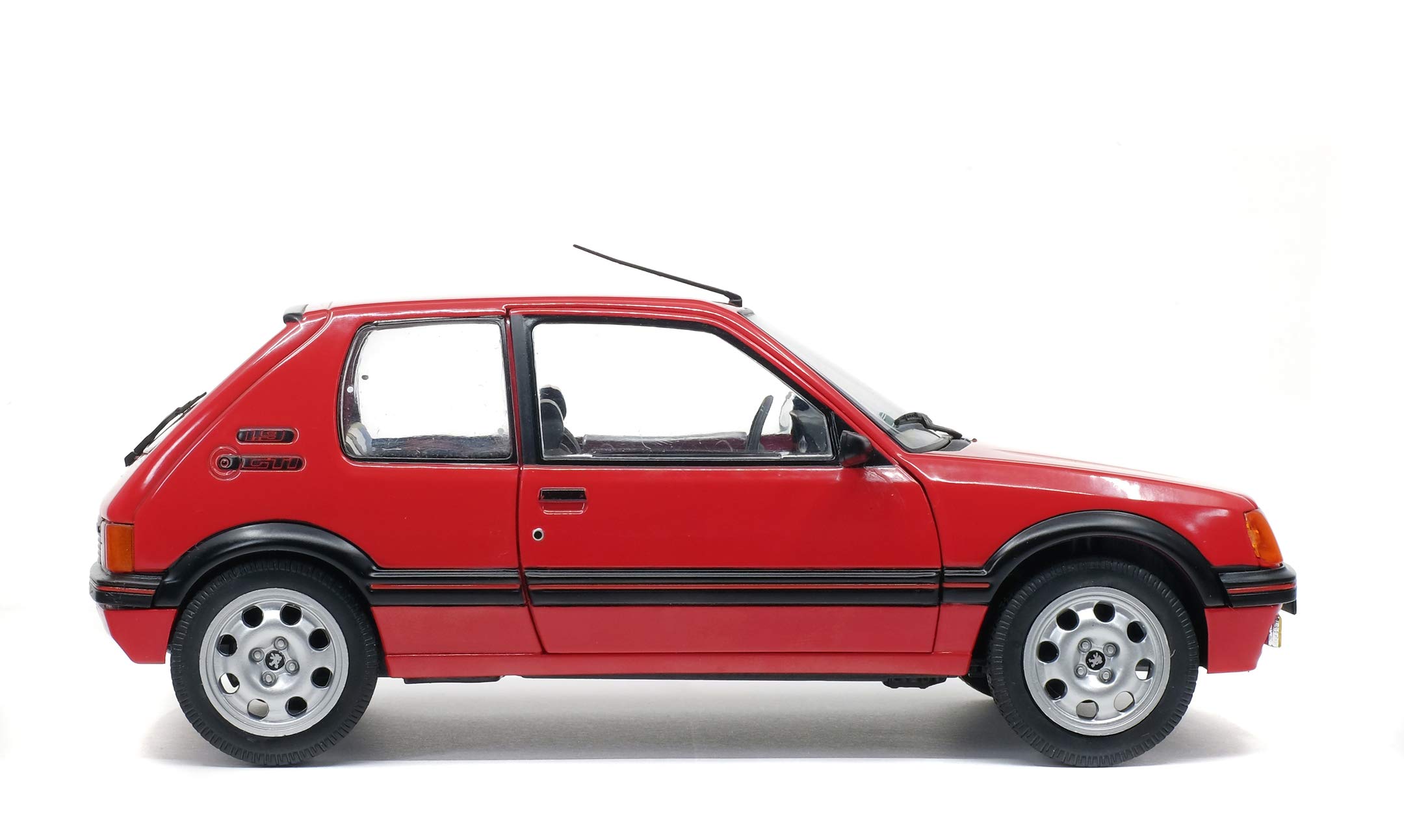 Solido PEUGEOT 205 GTI MK1 1:18 1988  421184410